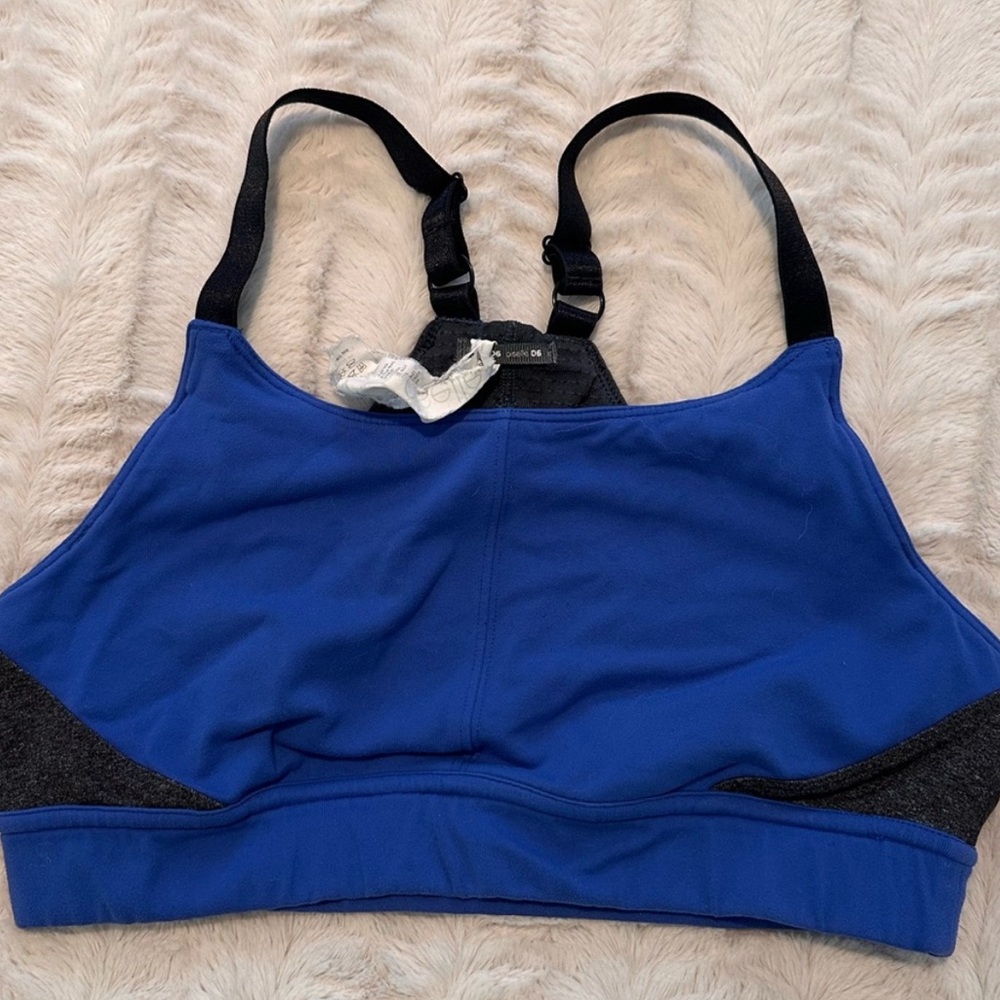 Oiselle Bae Sports bra size 6
